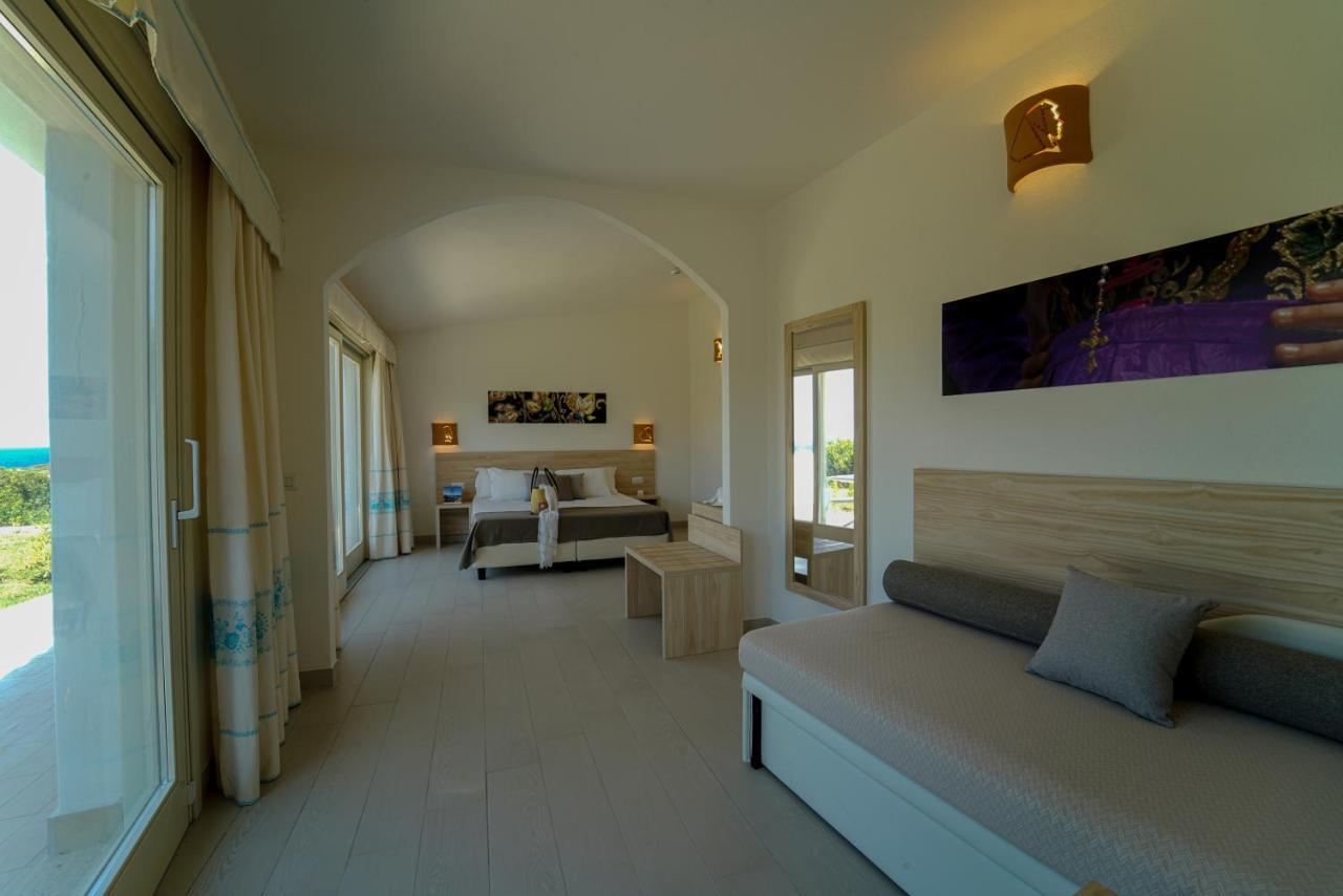 Gh Santina Resort & Spa Valledoria  Buitenkant foto